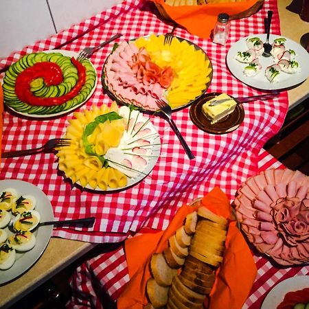 Hostel Florencja เวียลิชกา ภายนอก รูปภาพ