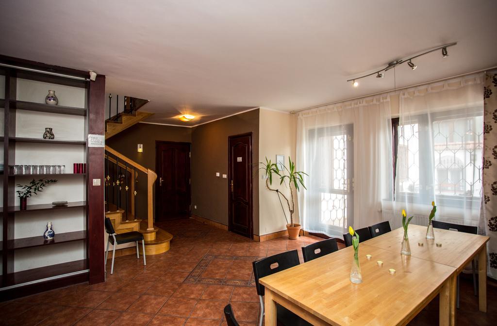 Hostel Florencja เวียลิชกา ภายนอก รูปภาพ