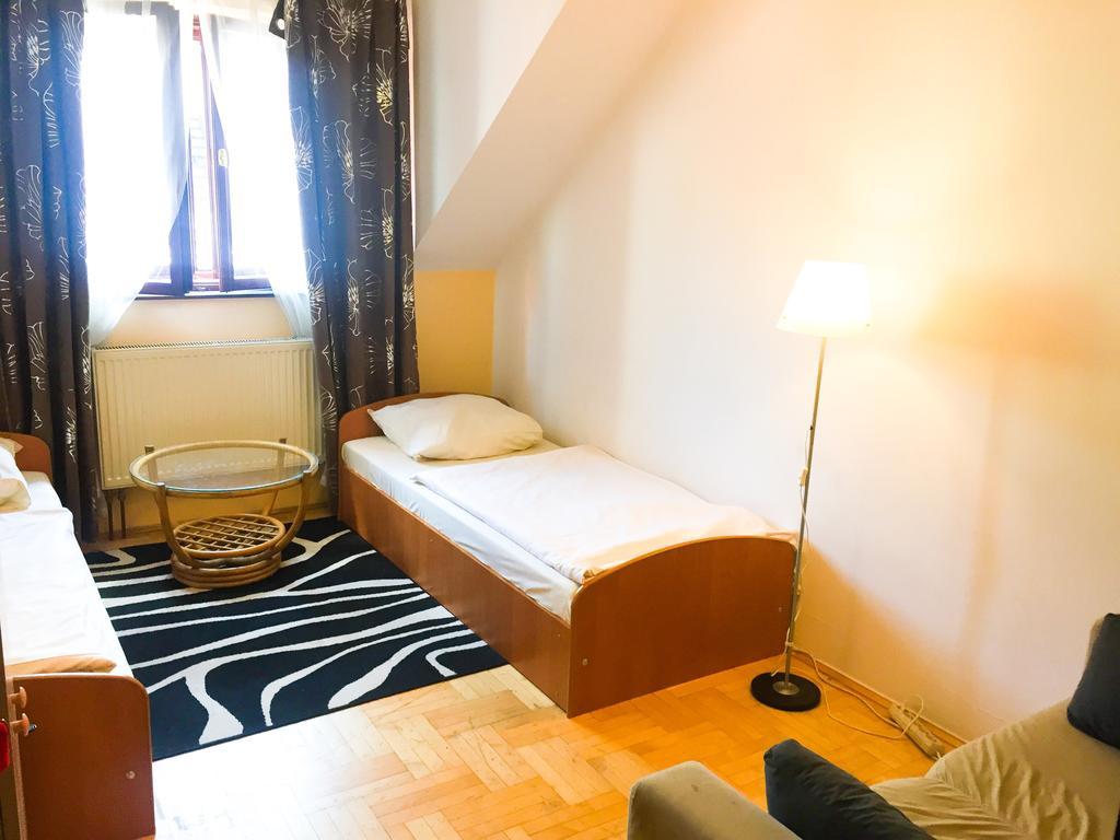 Hostel Florencja เวียลิชกา ภายนอก รูปภาพ